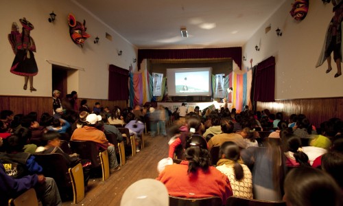 CUSCO E PISAC RECEBEM O FESTCINEAMAZÔNIA ITINERANTE
