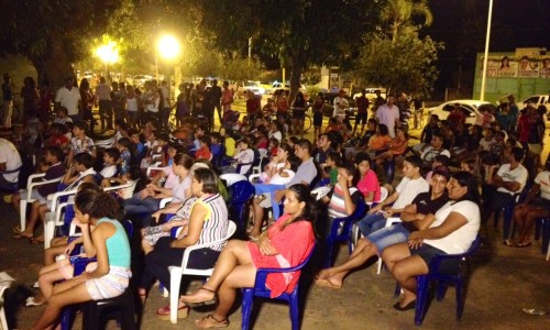 FESTCINEAMAZÔNIA ITINERANTE REALIZA APRESENTAÇÃO PARA MAIS DE 200 PESSOAS EM CAPIXABA