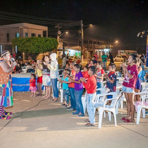 Filmes e alegria marcam Cinema no Circo do Cineamazônia em Candeias do Jamari